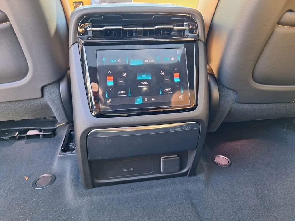 New 2025 Cadillac Escalade IQ Luxury 2 image 12