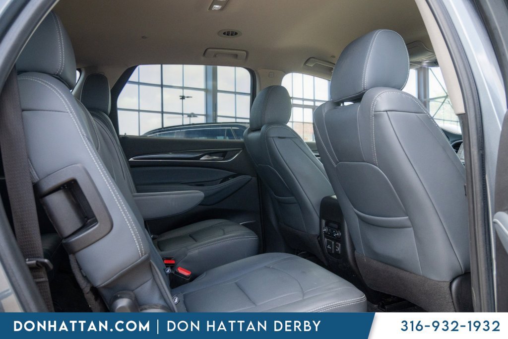 Used 2020 Buick Enclave Premium AWD/4WD image 25