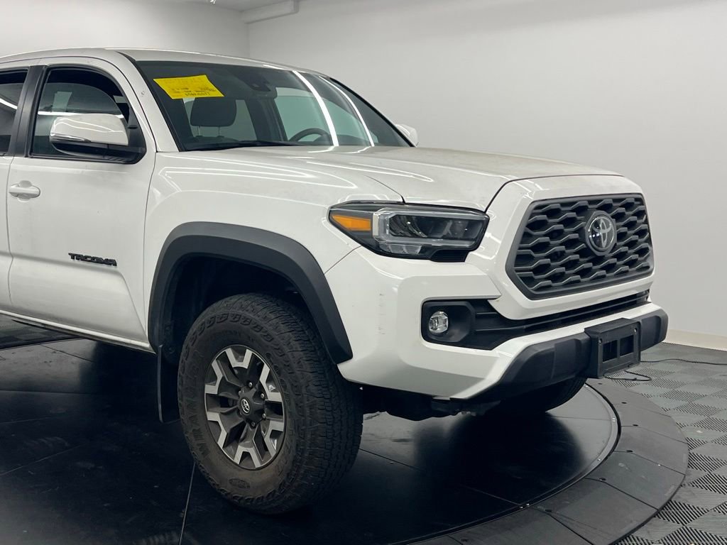 Used 2023 Toyota Tacoma TRD Off-Road AWD/4WD image 8