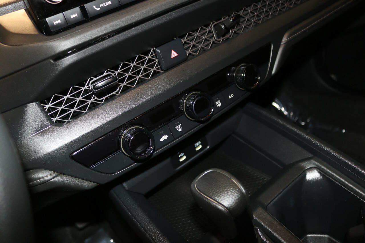 Used 2024 Honda Accord LX image 44