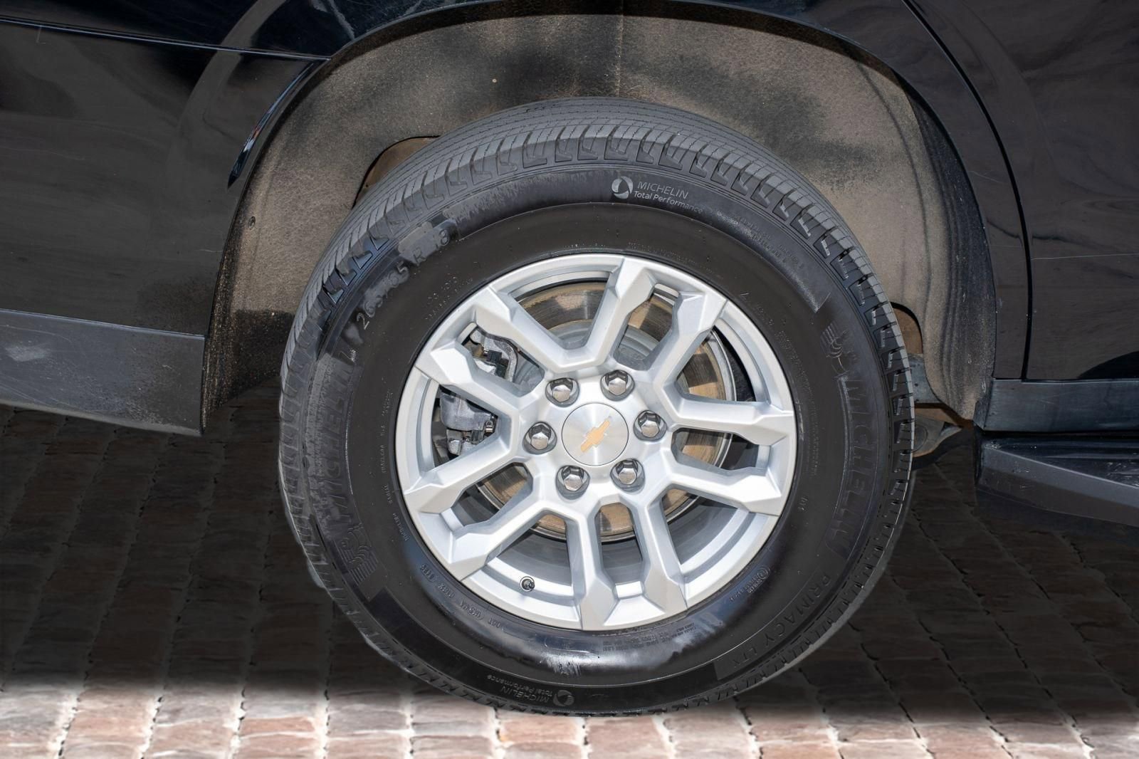 Used 2025 Chevrolet Tahoe LT image 43