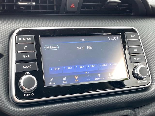 Used 2022 Nissan Kicks S FWD image 19