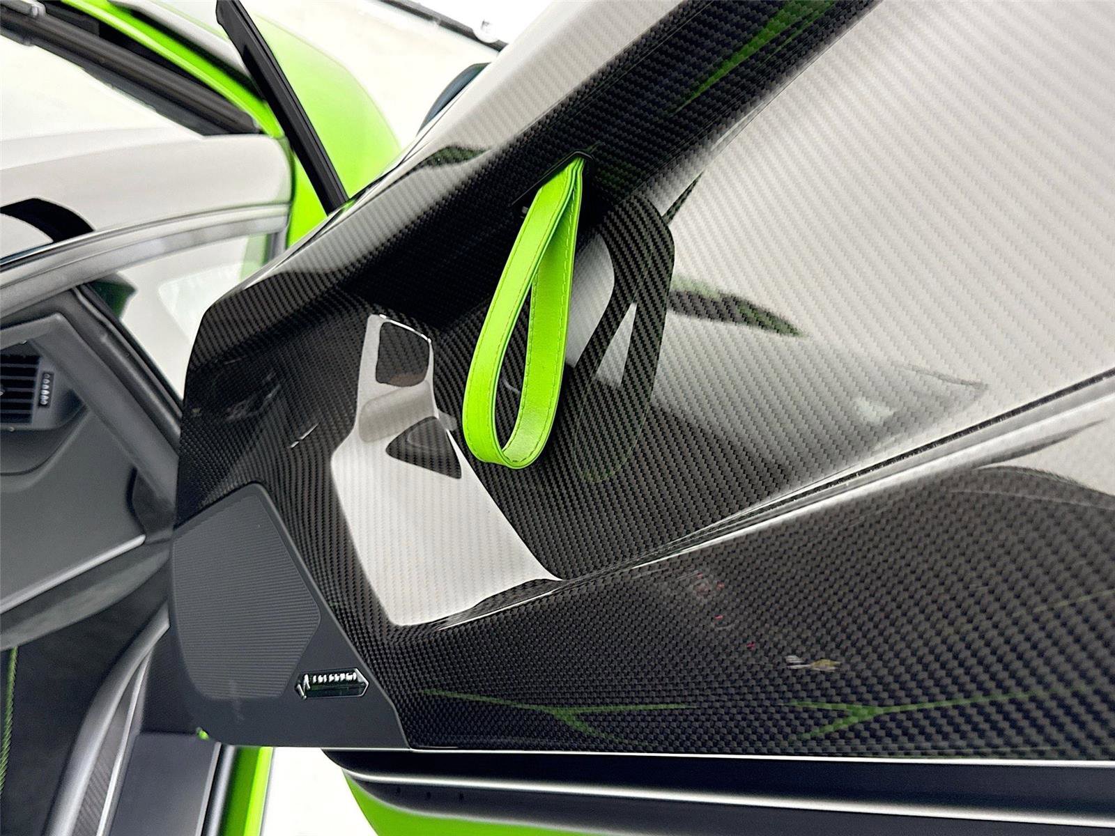 Used 2021 Lamborghini Aventador SVJ image 34