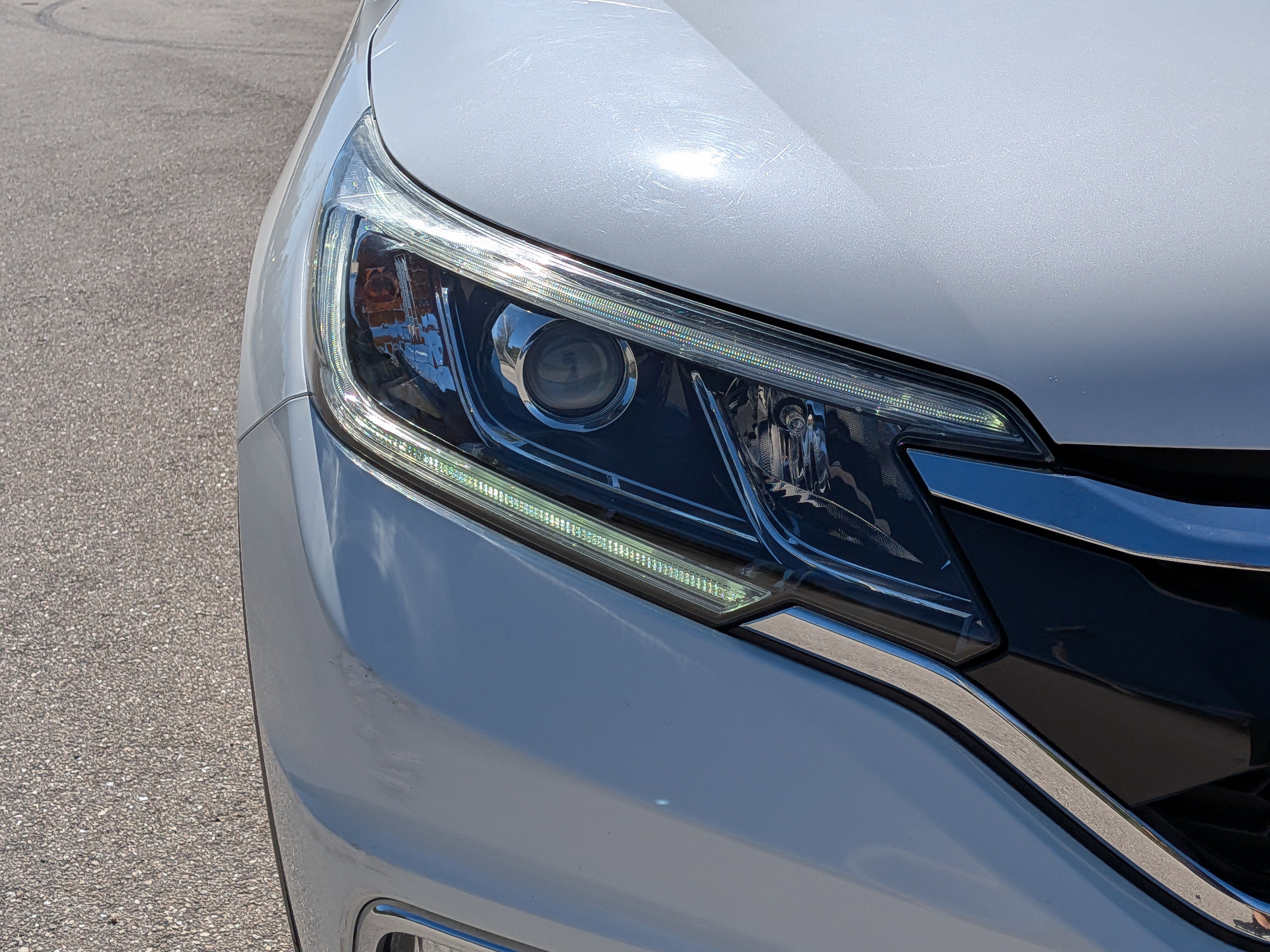 Used 2016 Honda CR-V Touring image 10