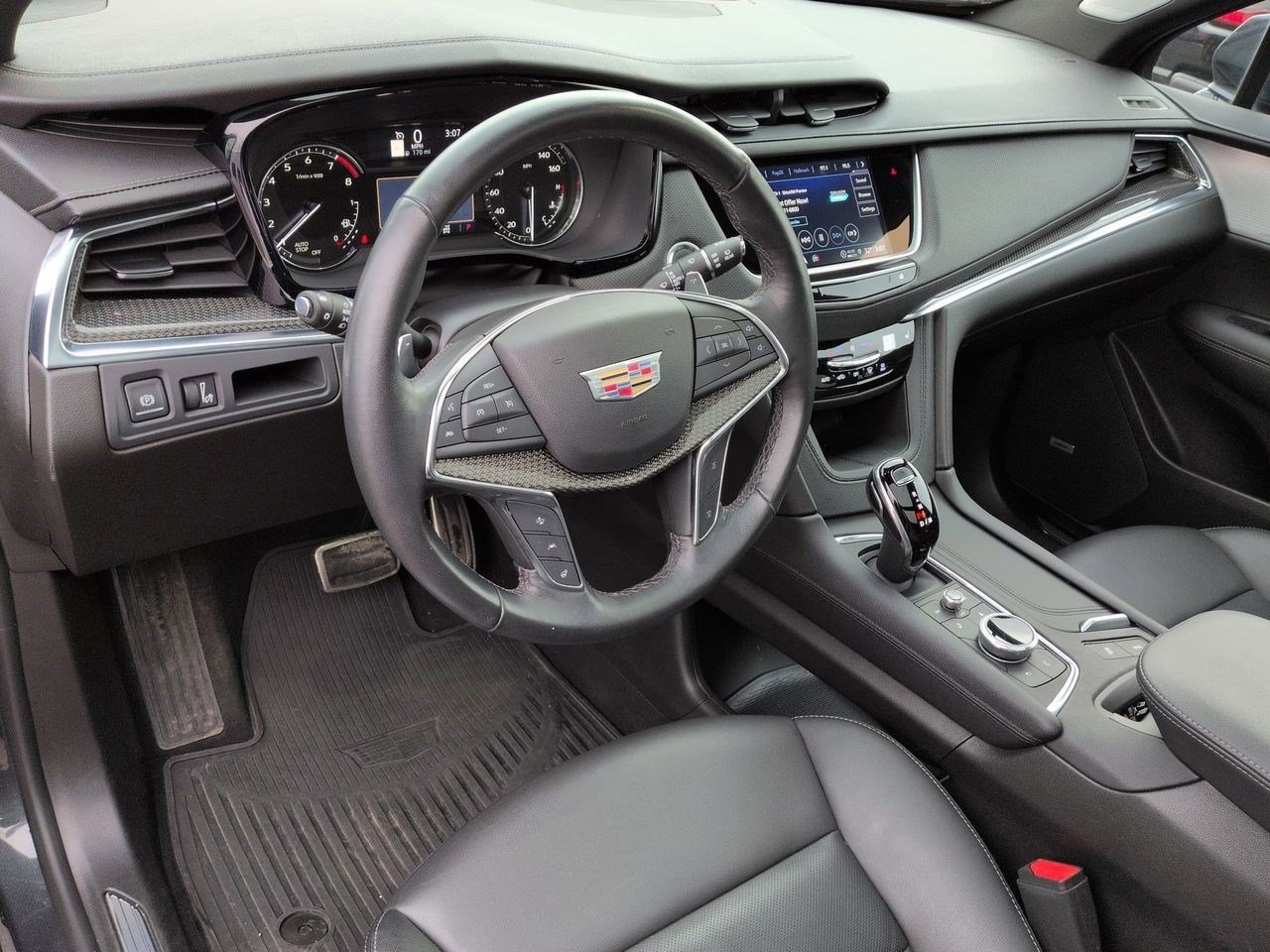 Certified 2023 Cadillac XT5 Sportv image 2