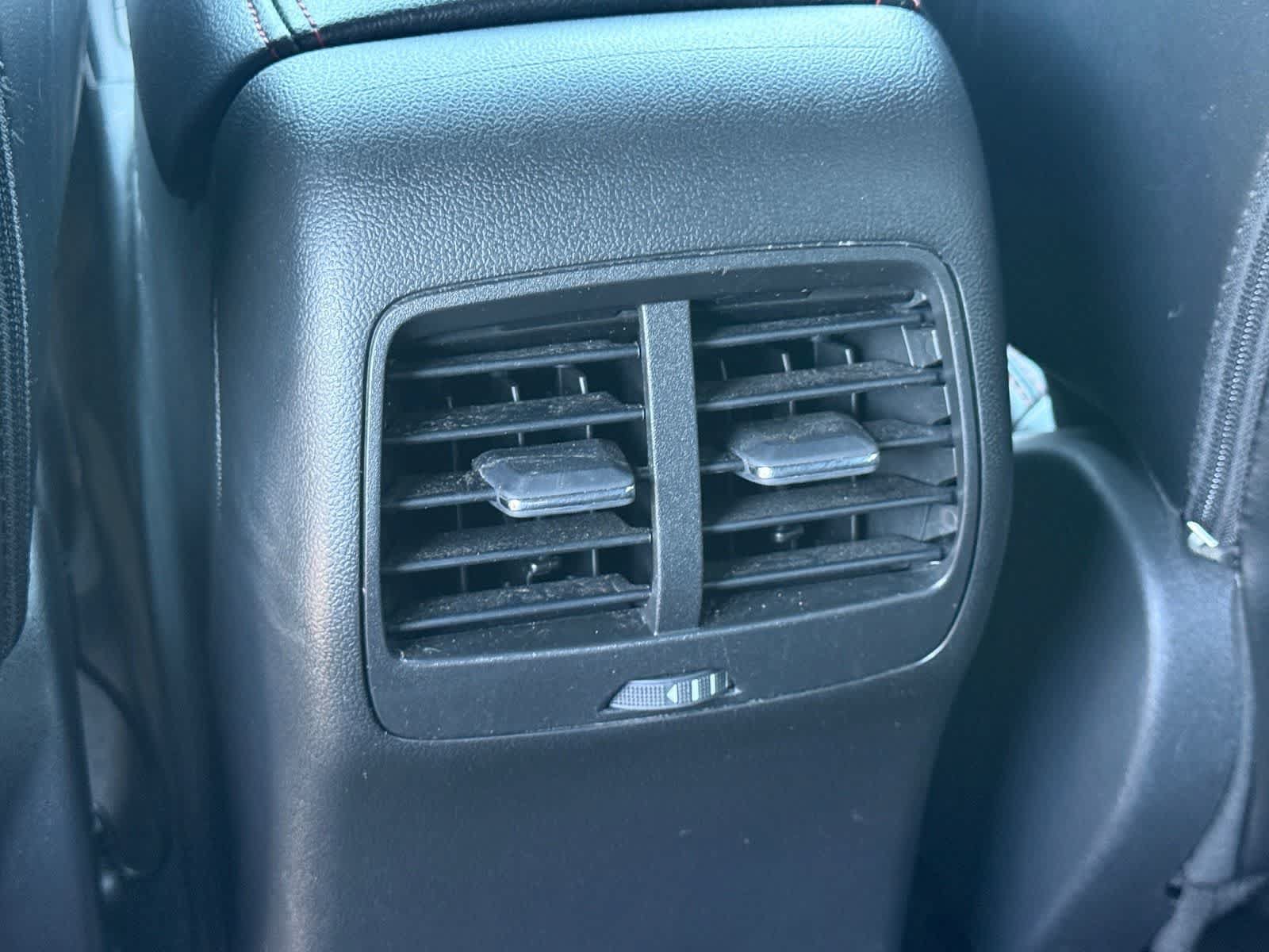Used 2025 Ford Escape ST-Line Select AWD/4WD image 30