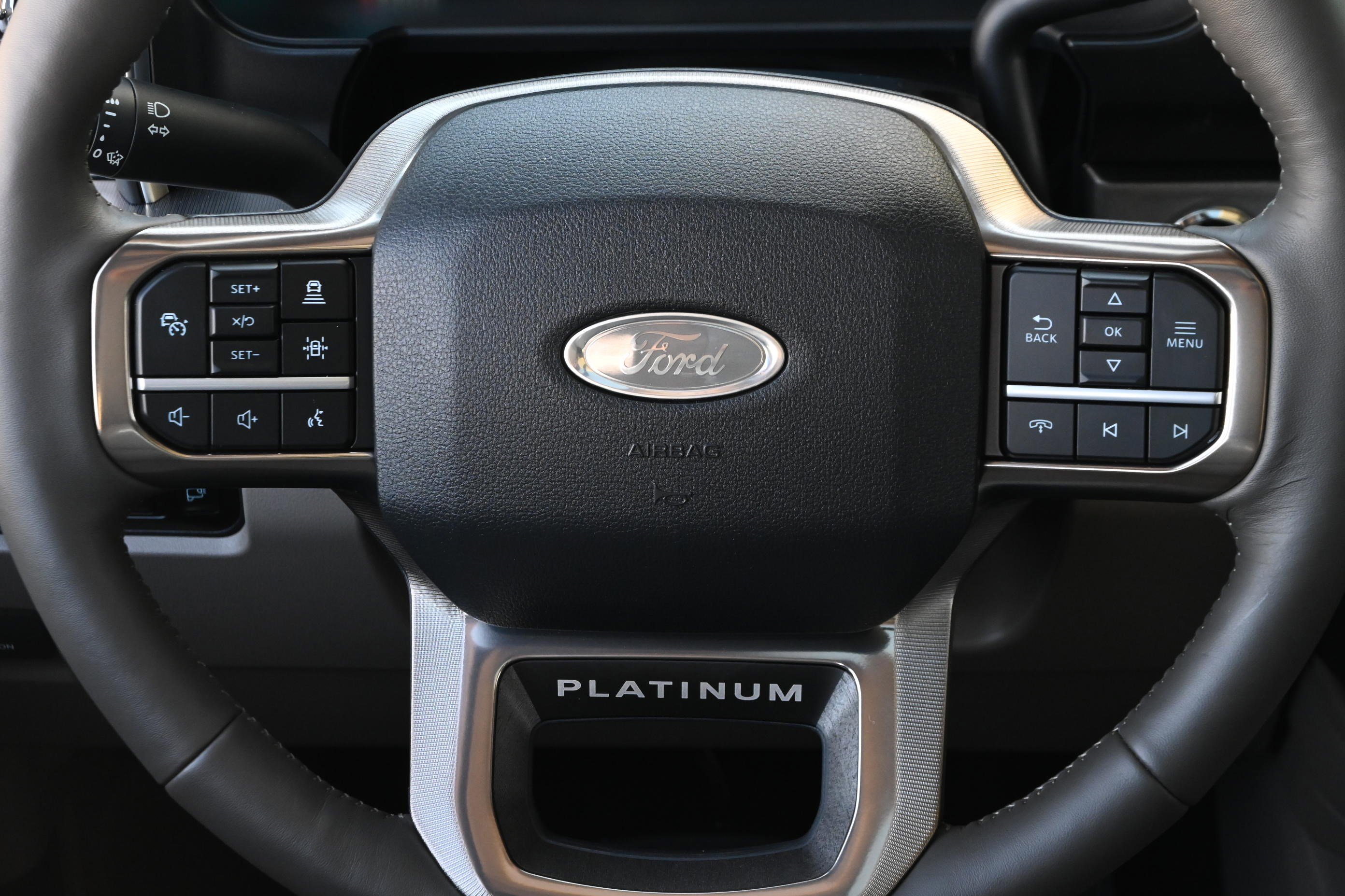 Used 2026 Ford F450 Platinum w/ Platinum Plus Package image 34