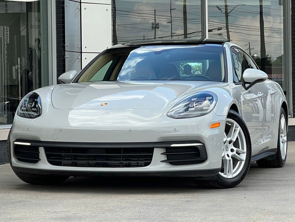 Used 2018 Porsche Panamera 4 image 1