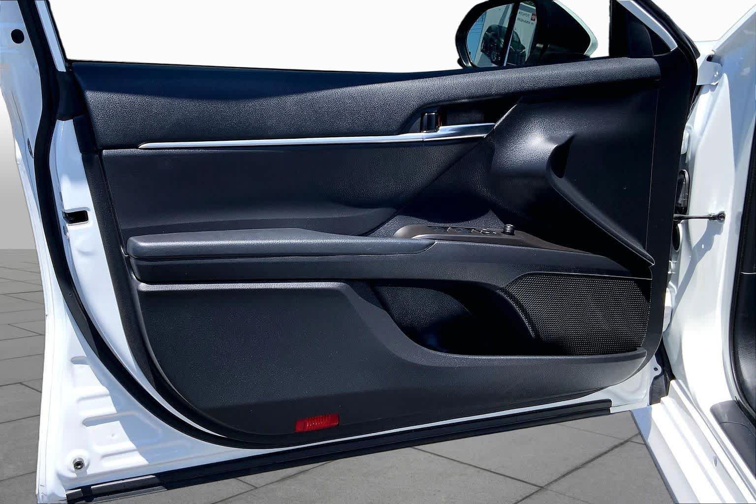 Certified 2022 Toyota Camry LE w/ Carpet Mat Package (TMS) FWD image 21