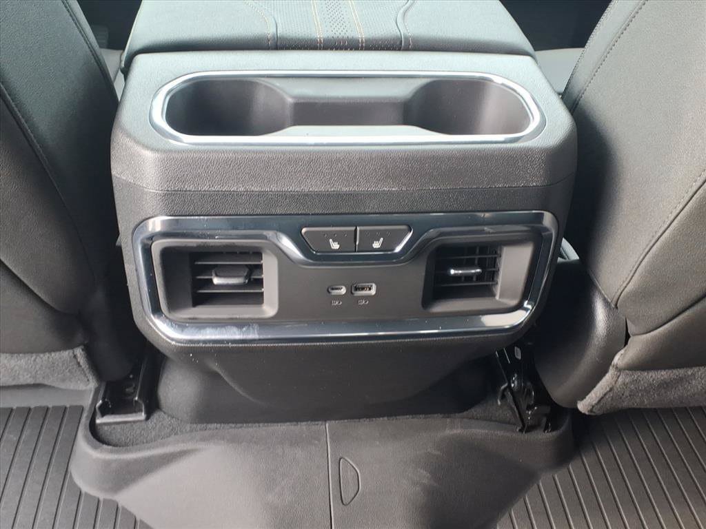 New 2026 Chevrolet Silverado 2500 High Country w/ Midnight Edition AWD/4WD image 19
