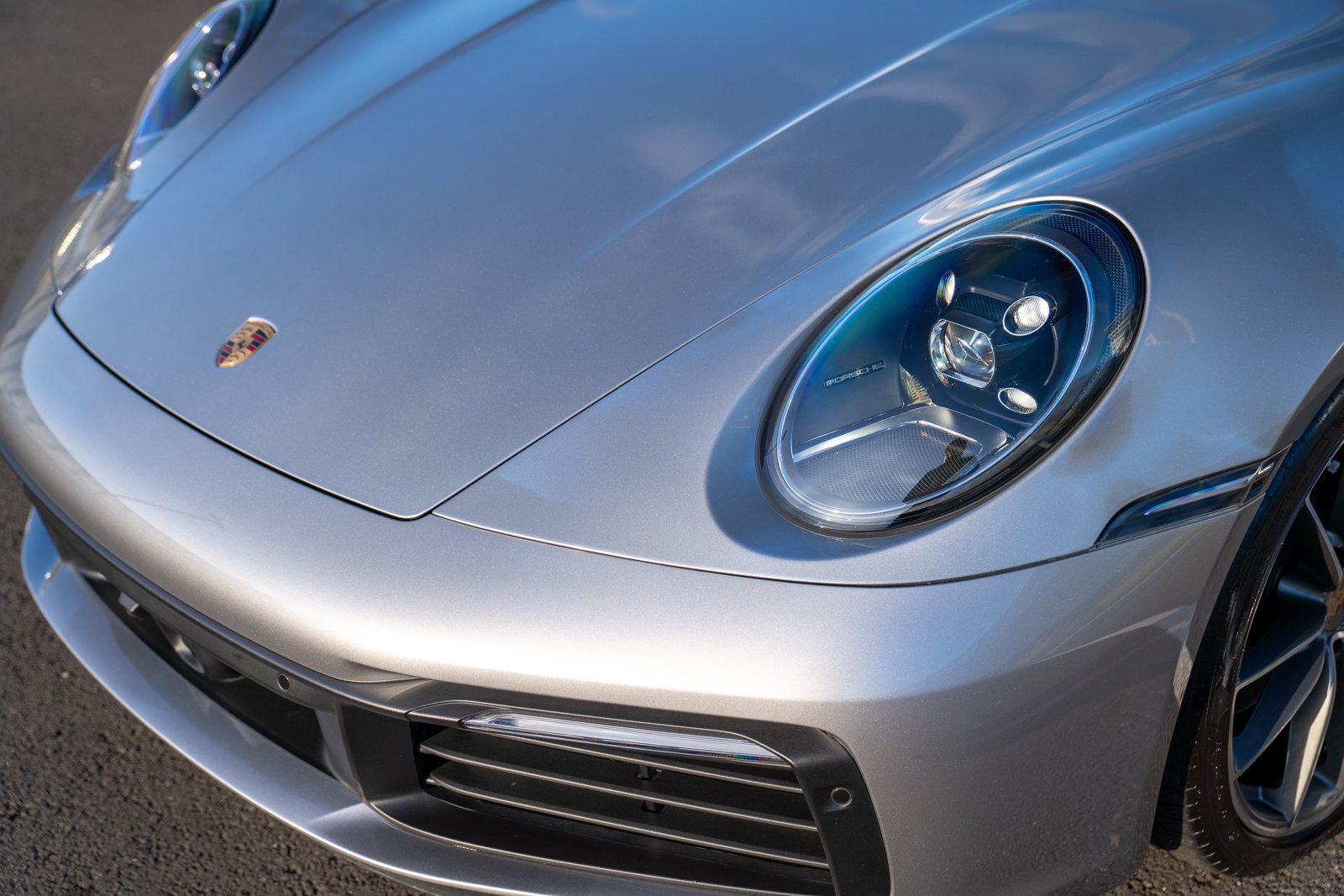 Certified 2020 Porsche 911 Carrera 4S AWD/4WD image 29