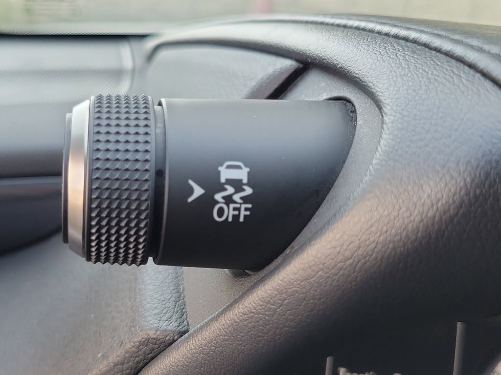 Used 2020 Lexus ES 300h w/ Accessory Package 2 image 8