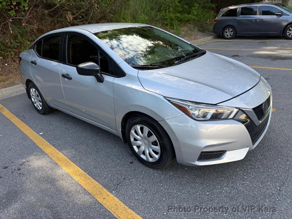 Used 2020 Nissan Versa S FWD image 3