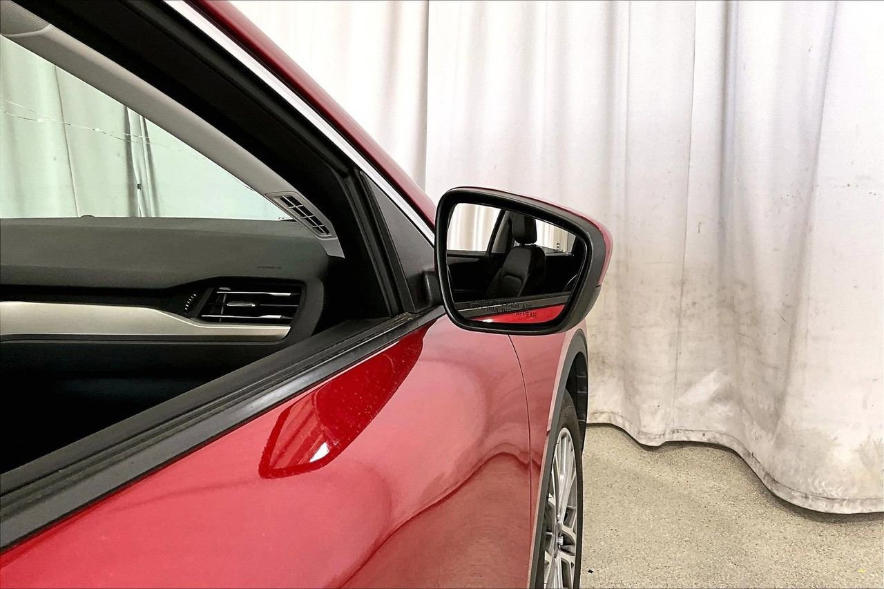 Used 2022 Ford Escape SEL image 11