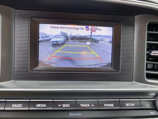 Used 2020 Hyundai Elantra SE w/ Cargo Package (C1) image 9