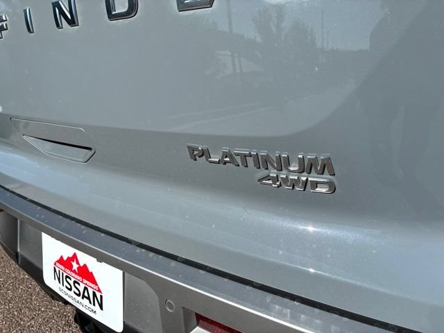 Used 2025 Nissan Pathfinder Platinum AWD/4WD image 9