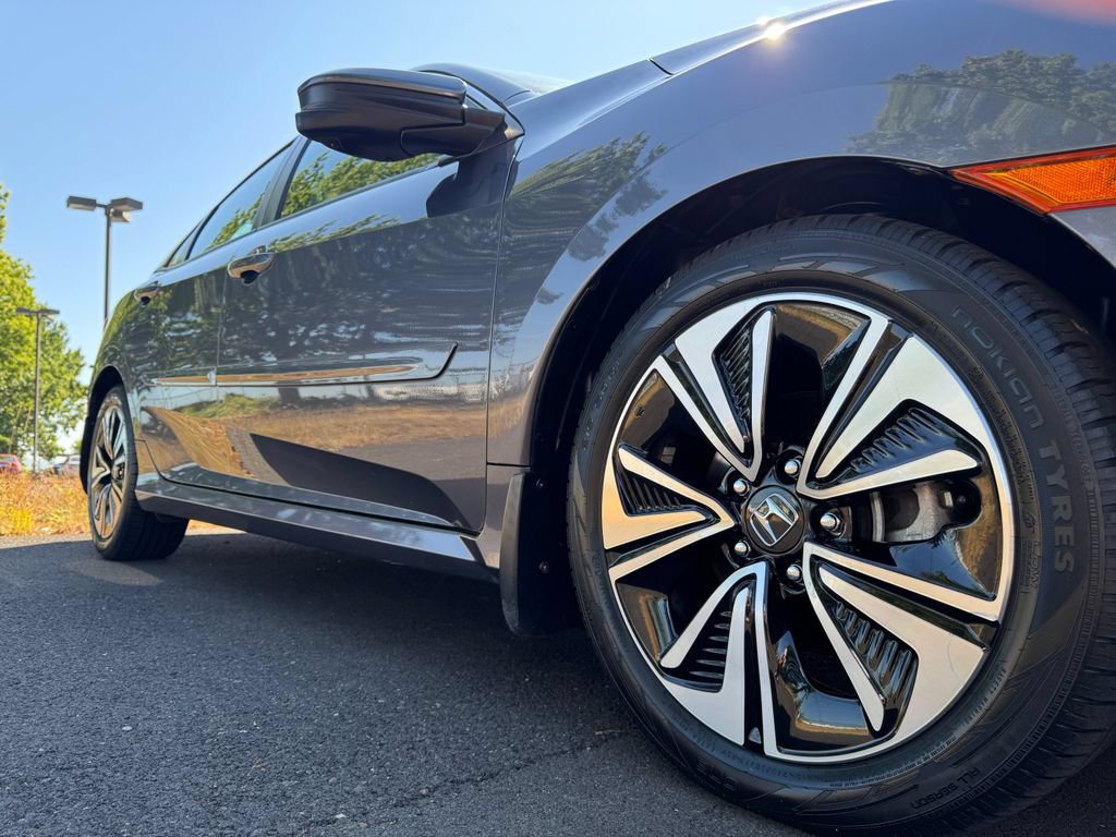 Used 2016 Honda Civic EX-T image 37