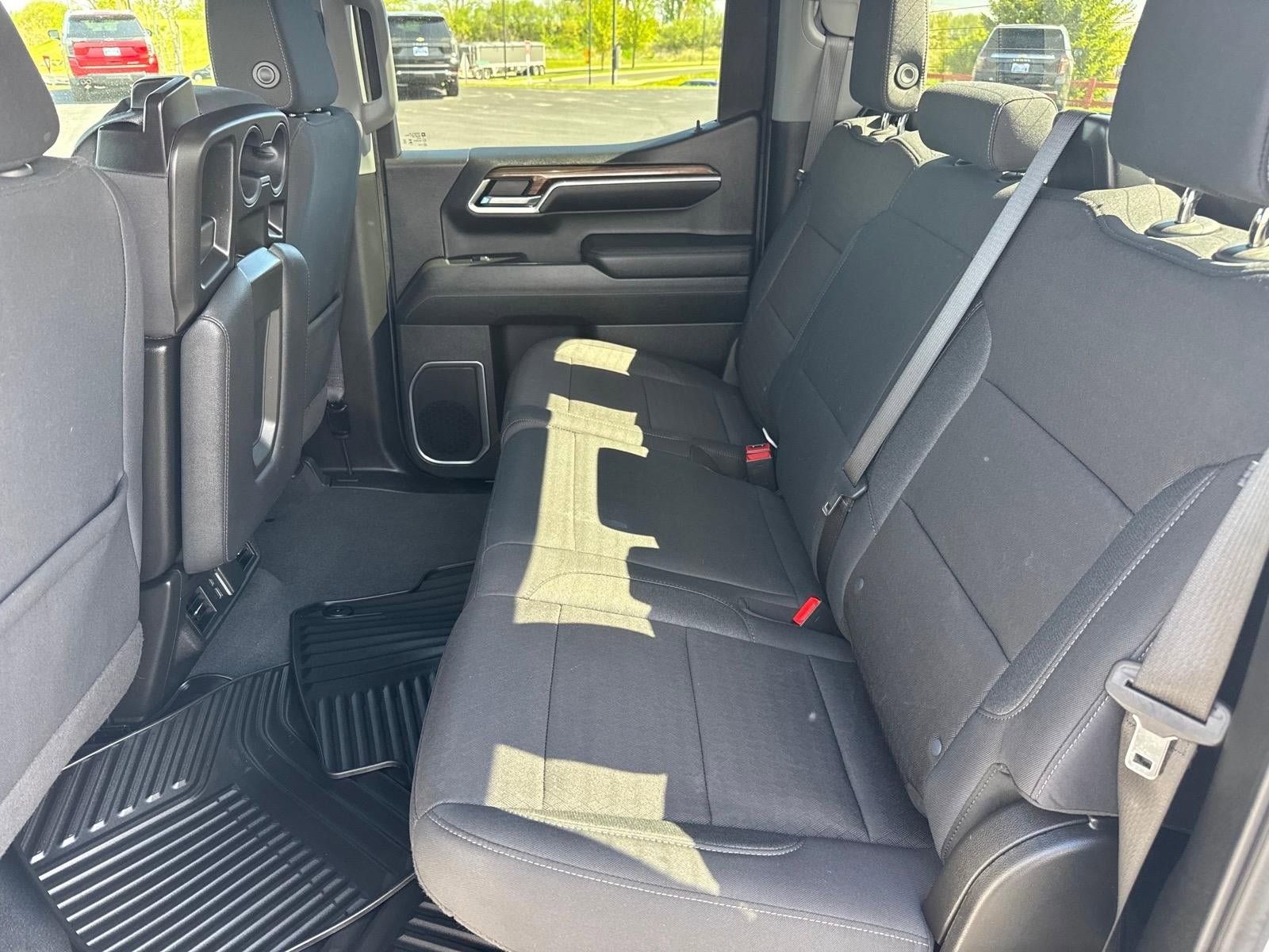 Certified 2024 Chevrolet Silverado 1500 LT AWD/4WD image 6