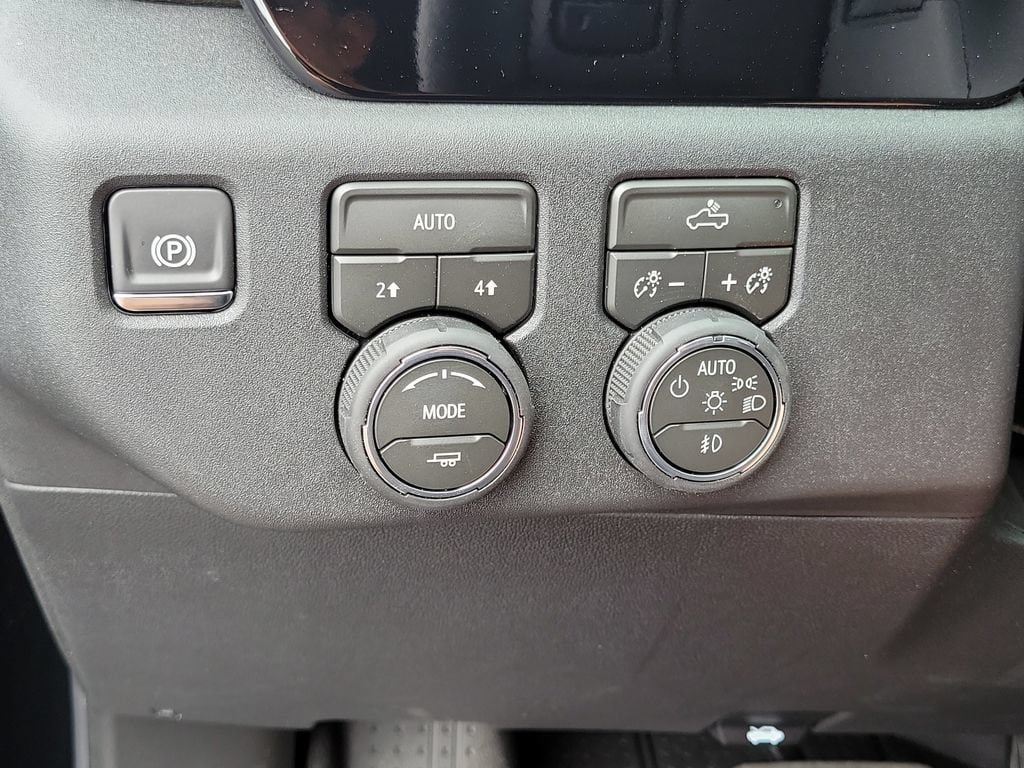 New 2026 Chevrolet Silverado 1500 RST w/ RST Select Package AWD/4WD image 14
