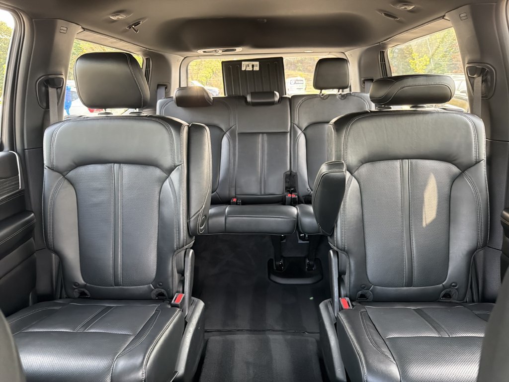 Used 2022 Jeep Wagoneer Series III w/ Flexible Seating Group RWD image 30