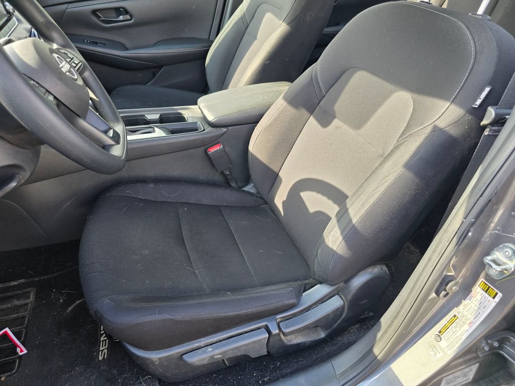 Used 2025 Nissan Sentra S FWD image 12