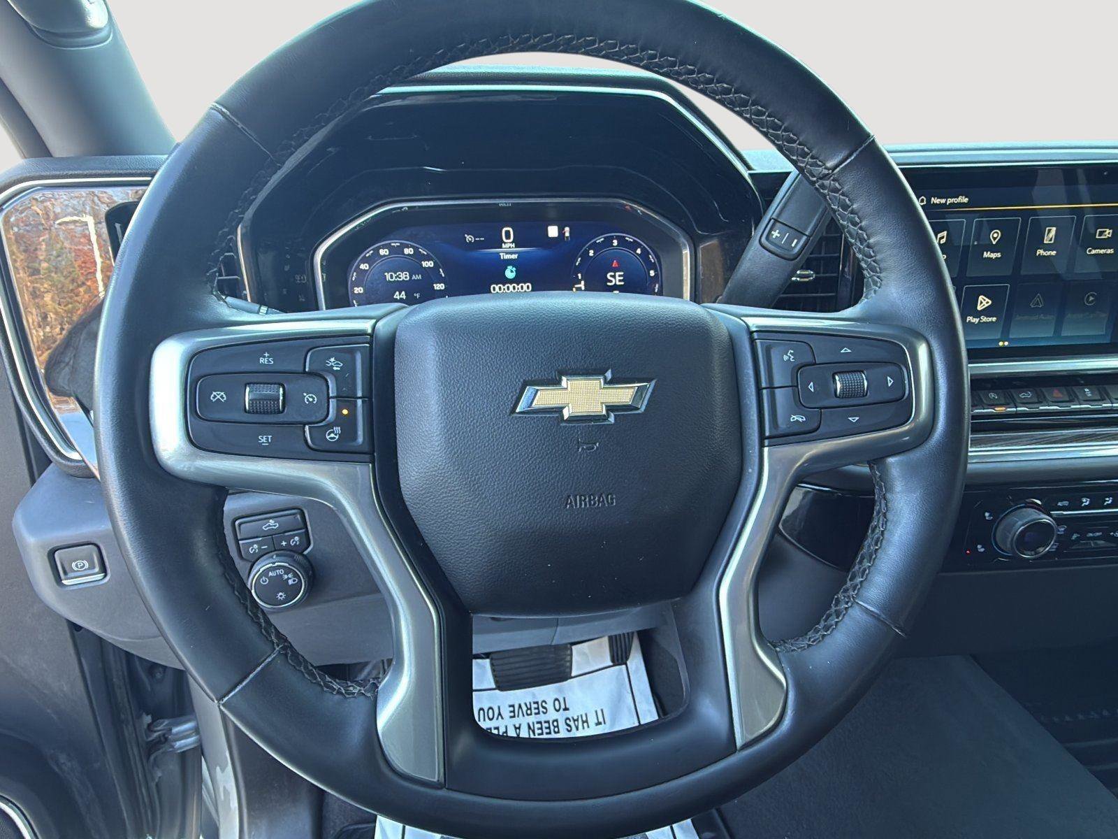 Used 2023 Chevrolet Silverado 1500 LT image 12