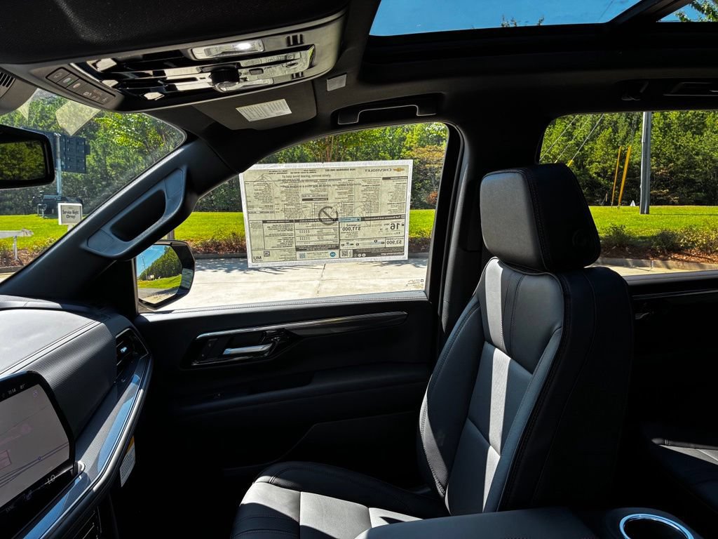 New 2026 Chevrolet Suburban RST w/ Comfort Package RWD image 26