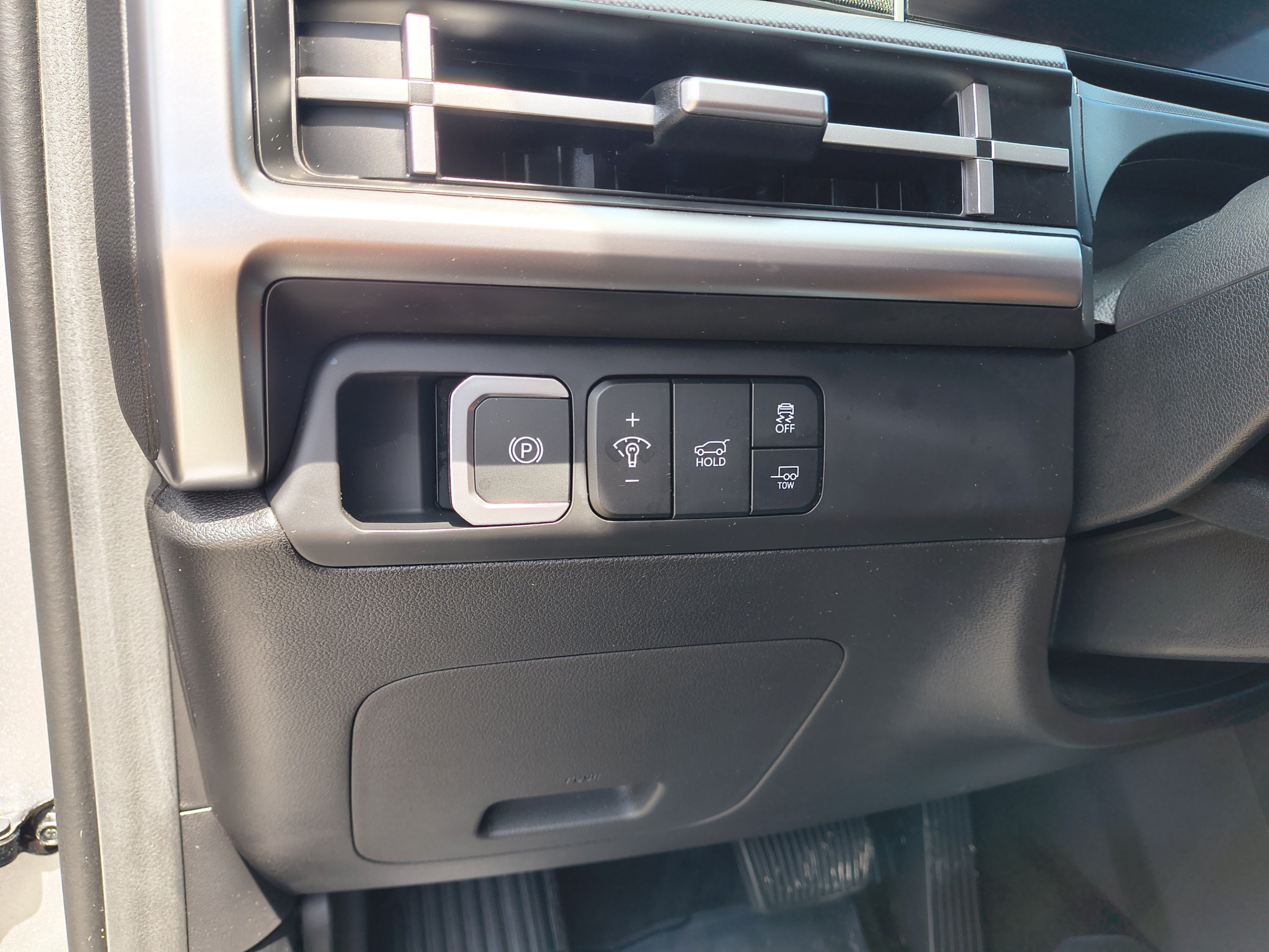 Certified 2025 Hyundai Santa Fe XRT AWD/4WD image 30