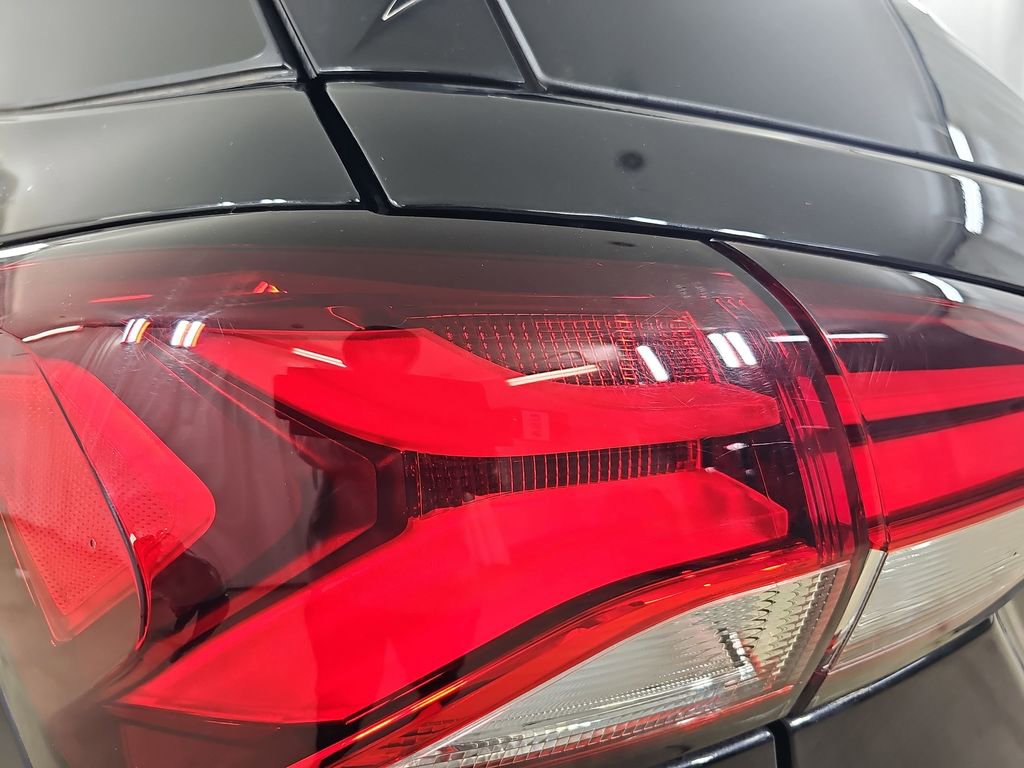 Certified 2024 Chevrolet Equinox RS image 39