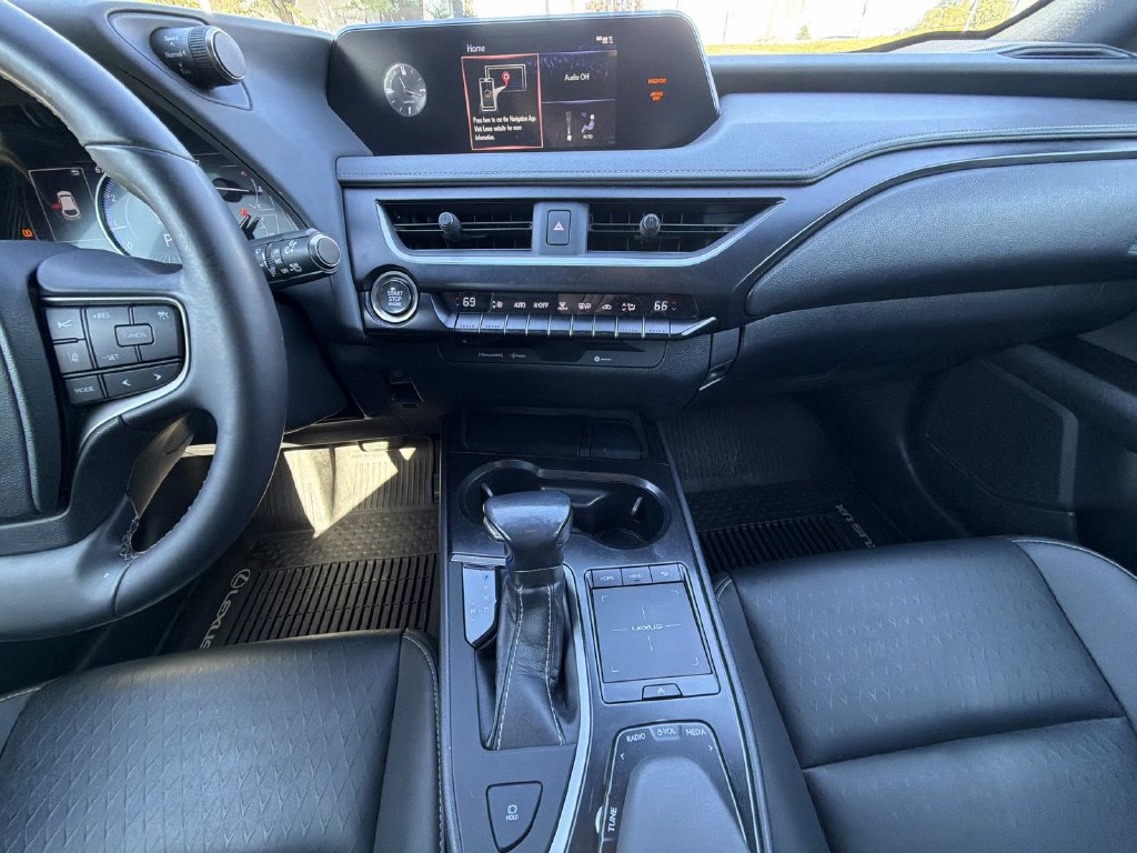 Used 2020 Lexus UX 200 w/ Accessory Package FWD image 24