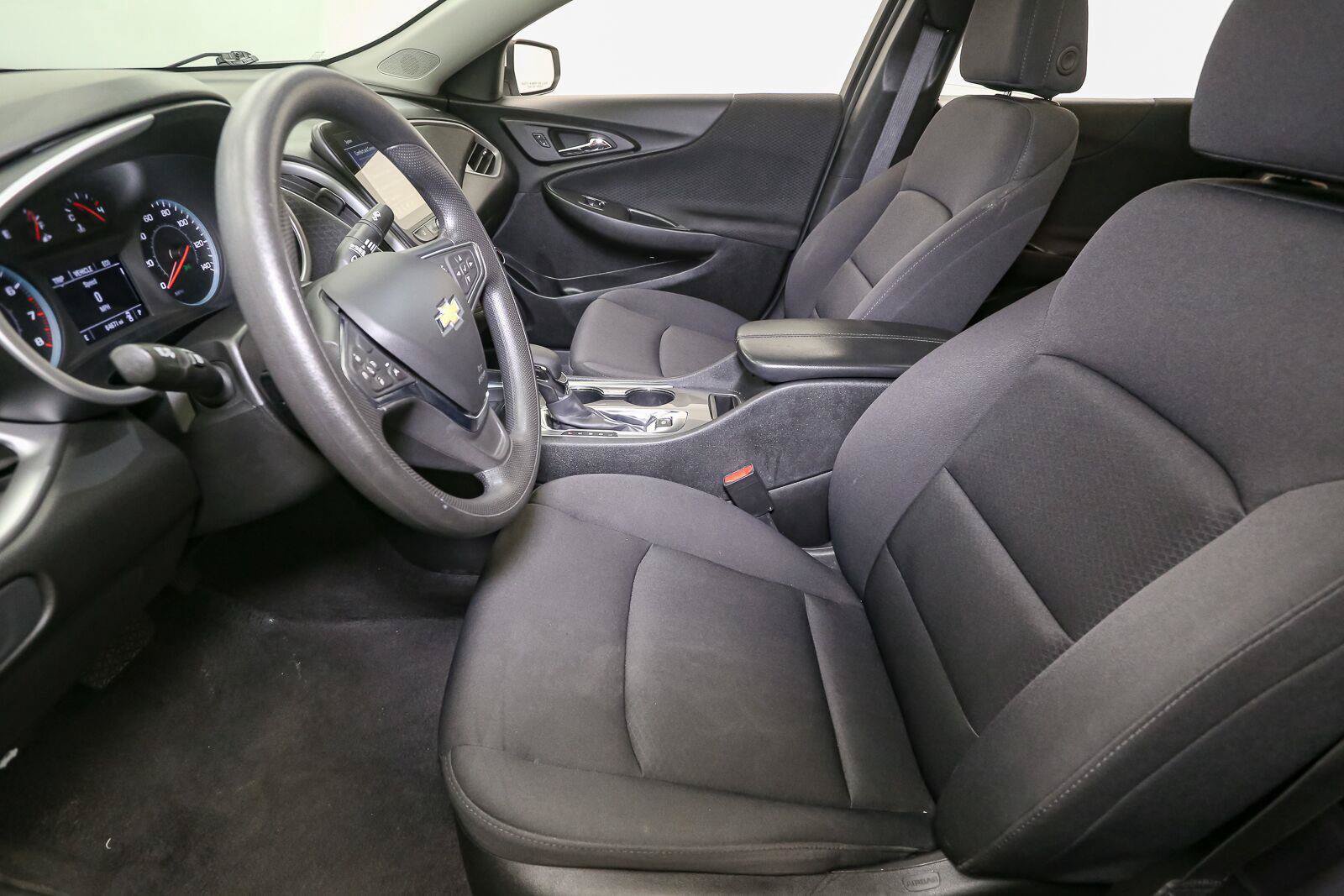 Used 2024 Chevrolet Malibu LT FWD image 41