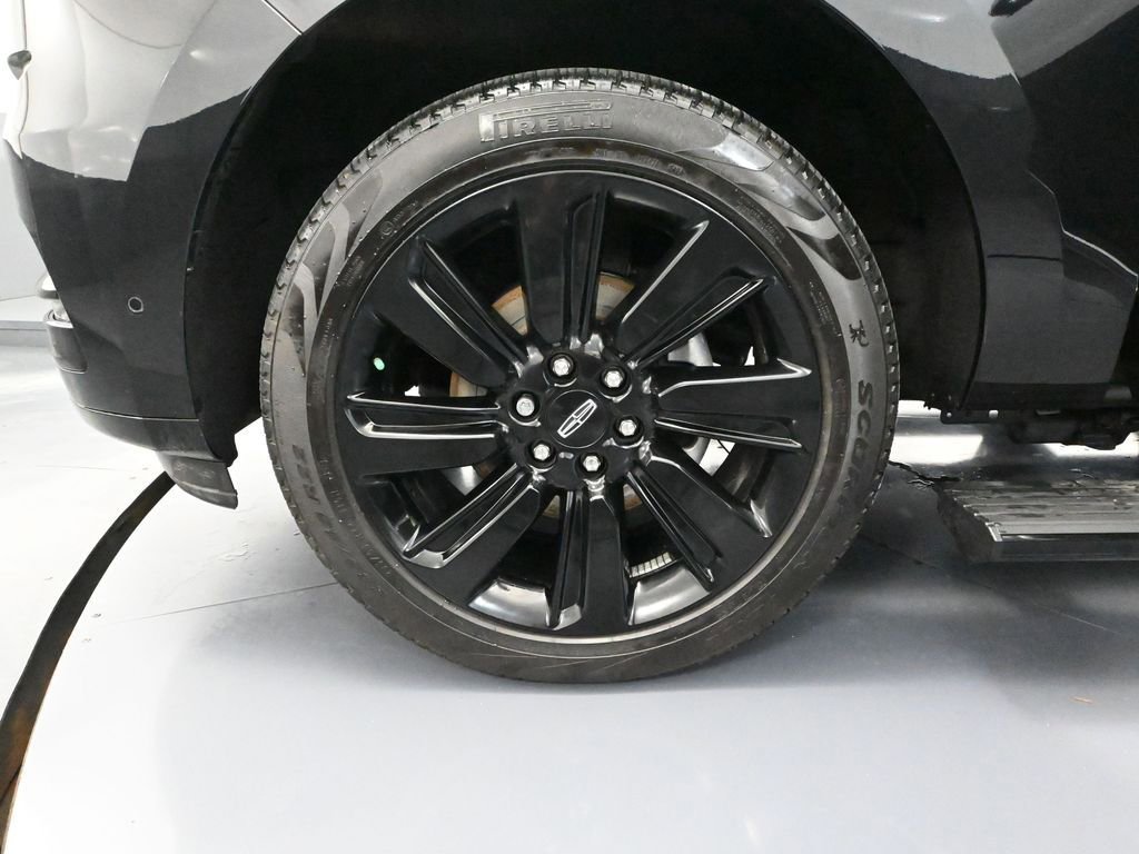 Used 2024 Lincoln Navigator Reserve w/ Equipment Group 201A image 17