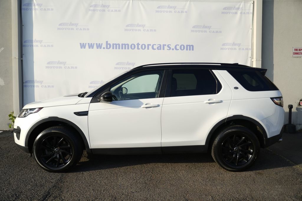 Used 2019 Land Rover Discovery Sport SE AWD/4WD image 8