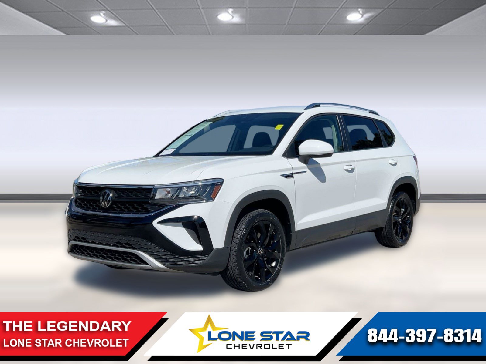 Used 2024 Volkswagen Taos SE image 1