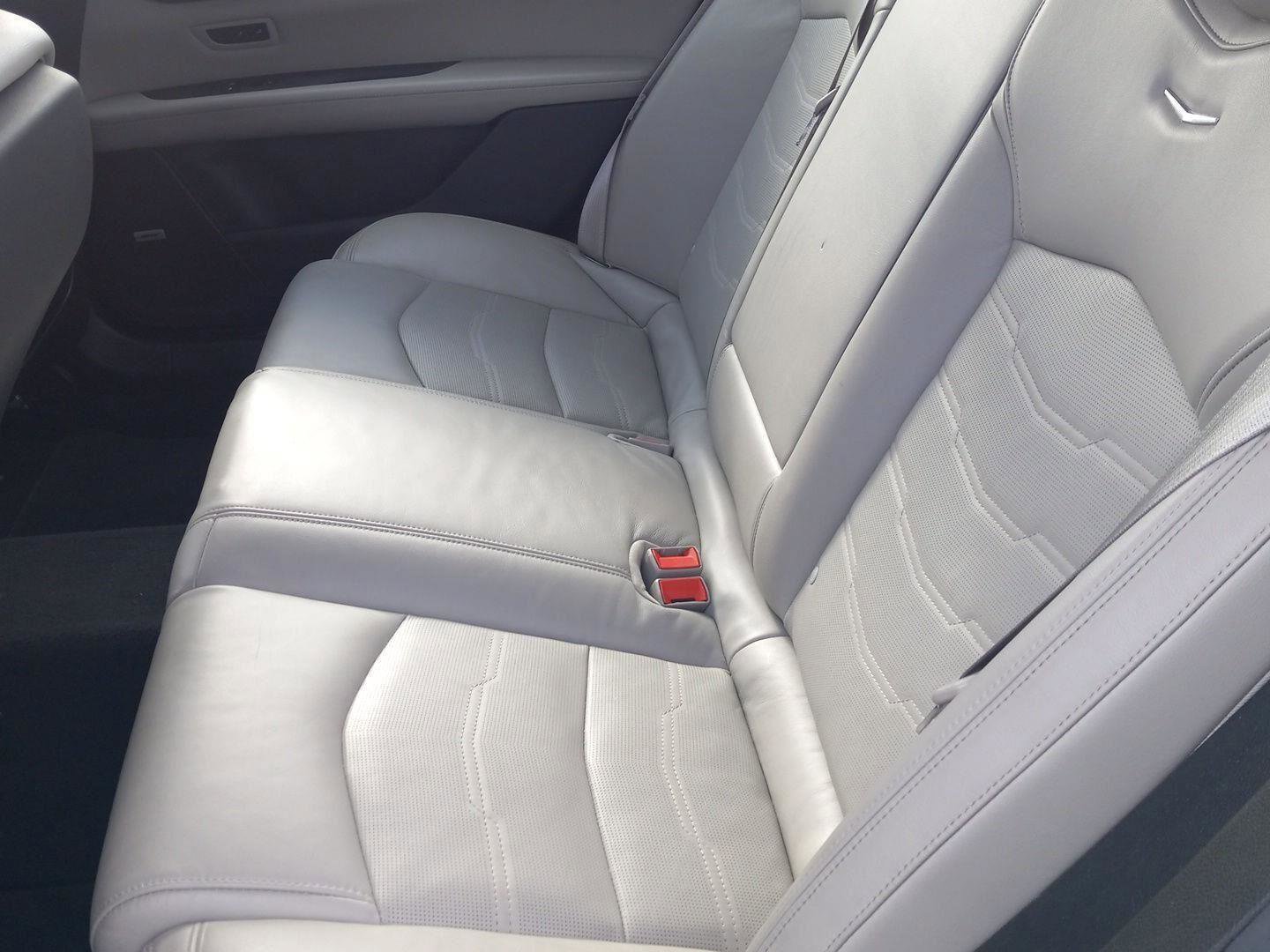 Used 2018 Cadillac CT6 Luxury image 12