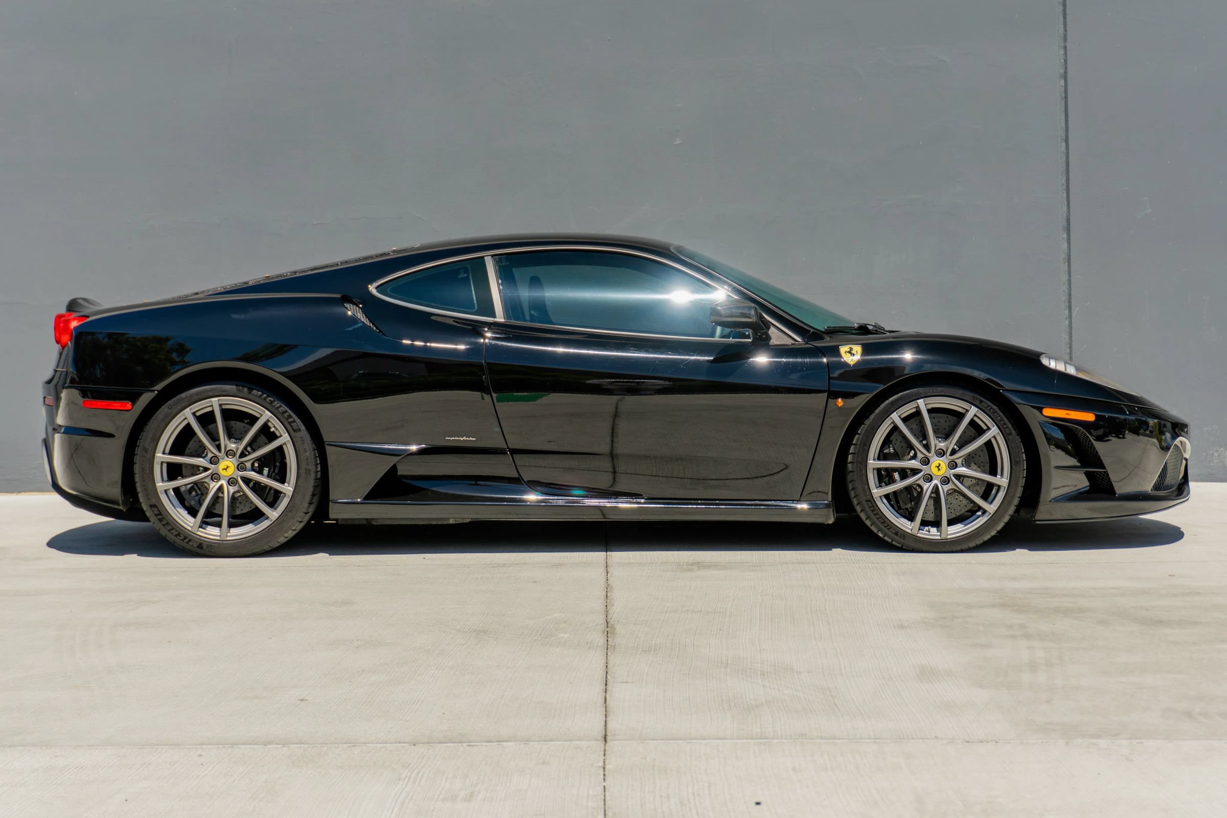 Used 2008 Ferrari F430 Scuderia RWD image 6