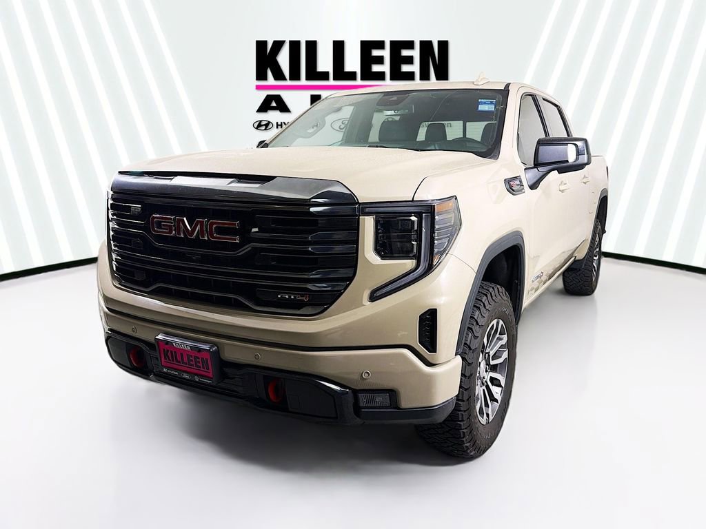 Used 2023 GMC Sierra 1500 AT4 w/ AT4 Preferred Package image 3