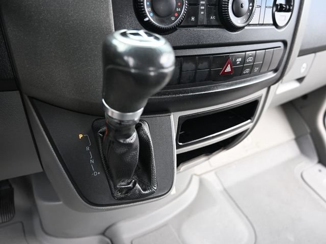 Used 2018 Mercedes-Benz Sprinter 2500 image 18