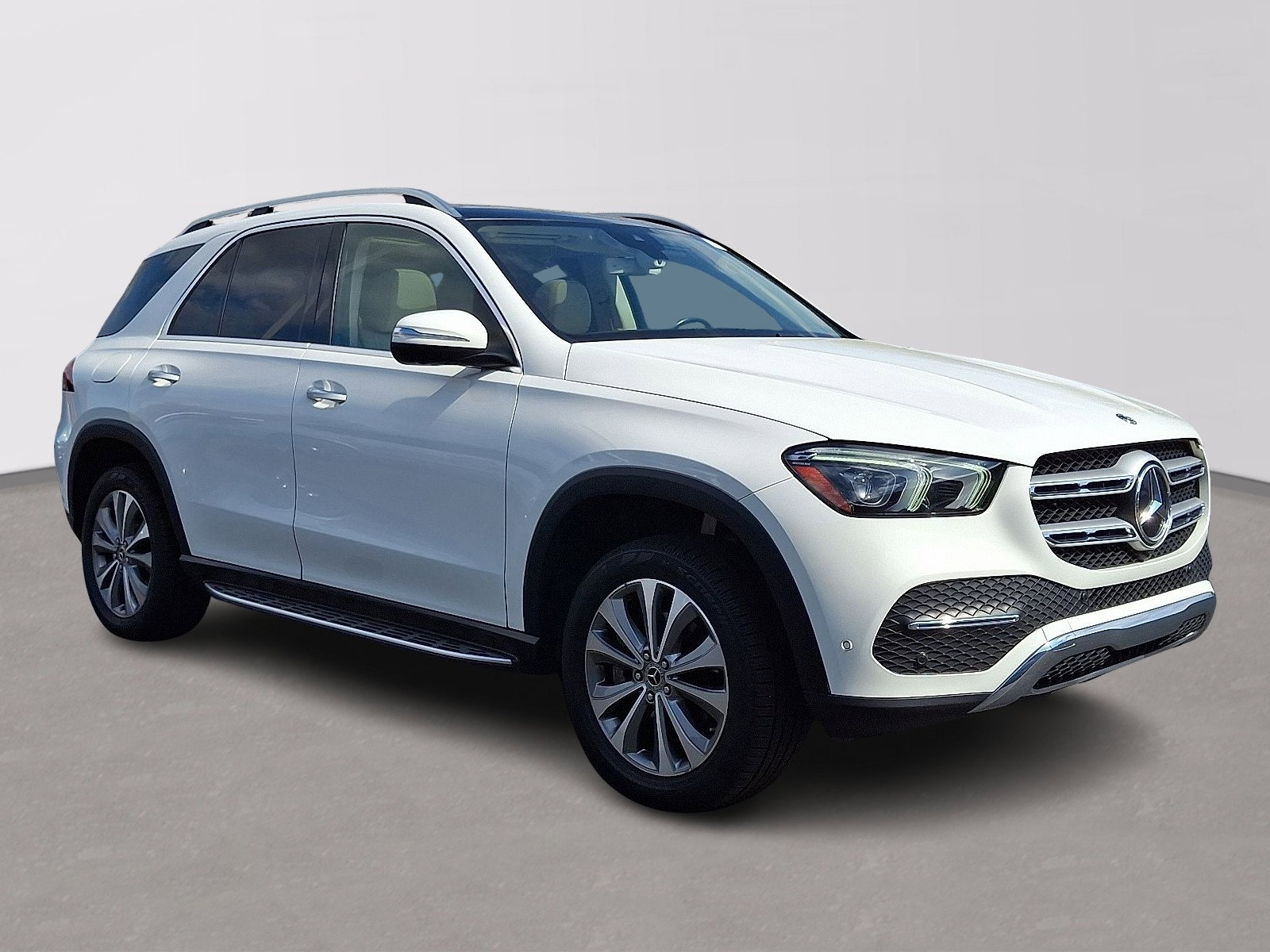 Used 2020 Mercedes-Benz GLE 350 4MATIC image 3