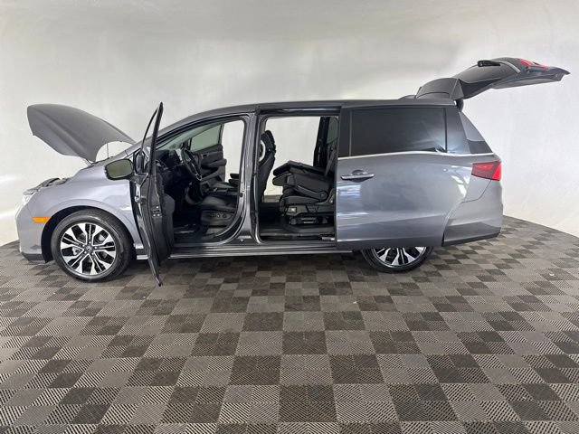 Certified 2025 Honda Odyssey Elite image 11