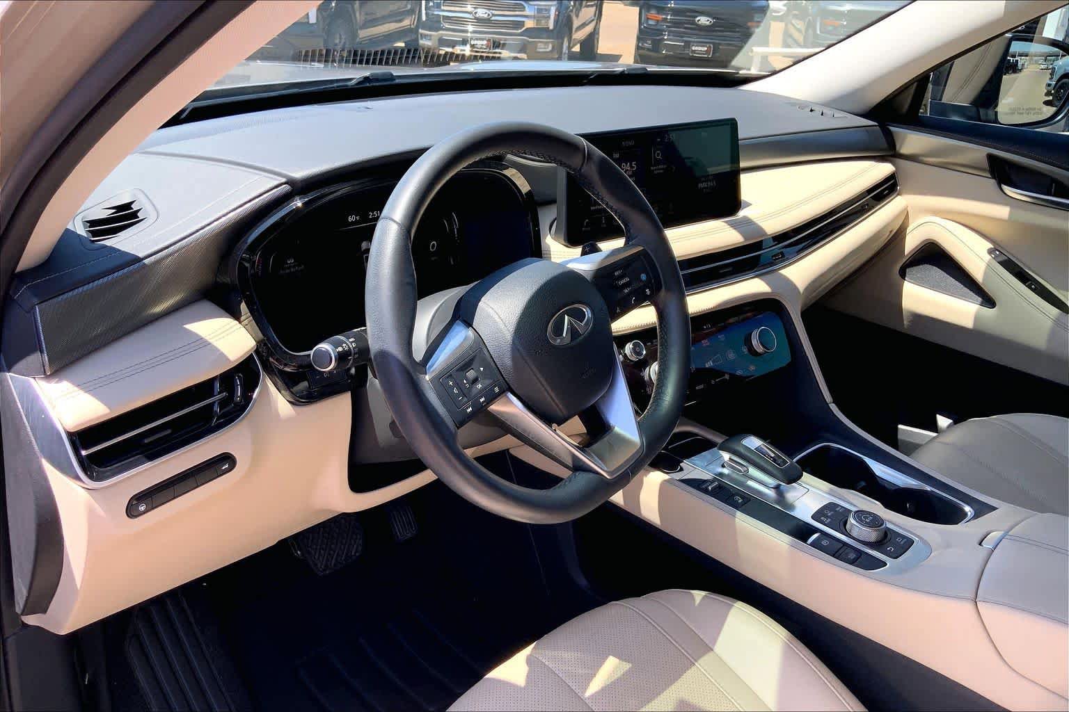 Used 2022 INFINITI QX60 Luxe w/ Cargo Package AWD/4WD image 18