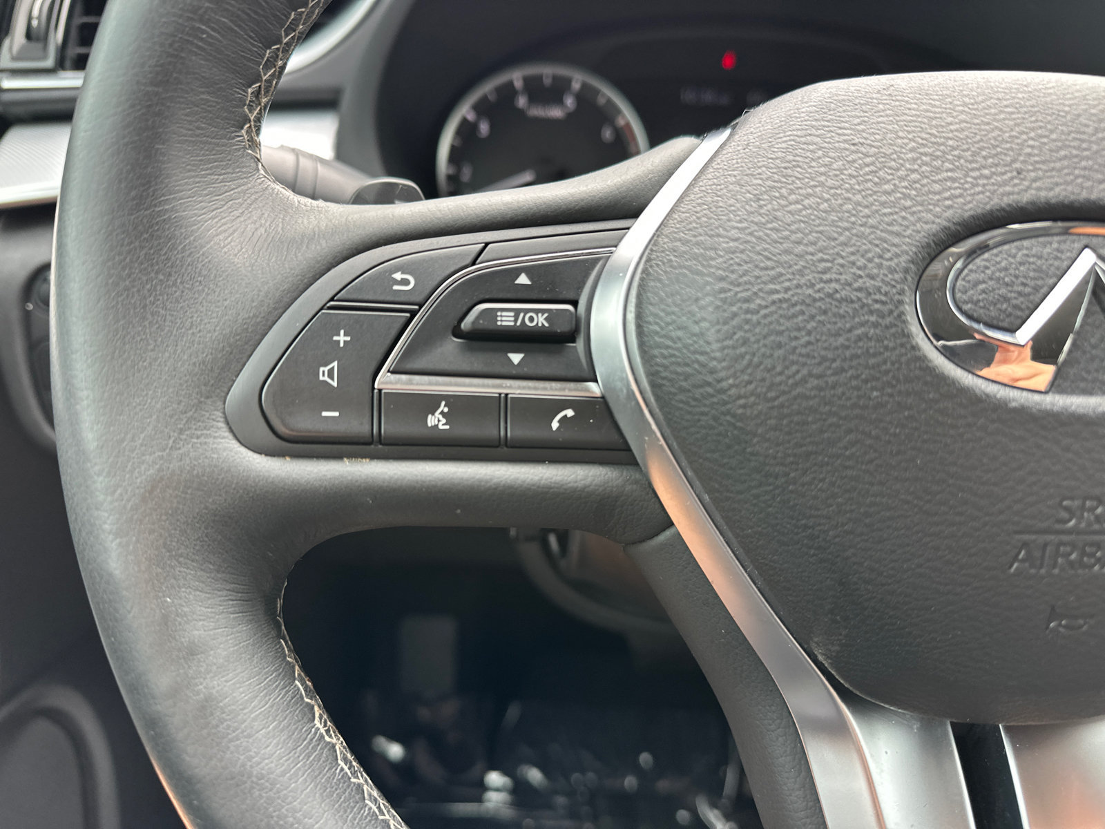Used 2019 INFINITI QX50 Essential w/ Proactive Package AWD/4WD image 21