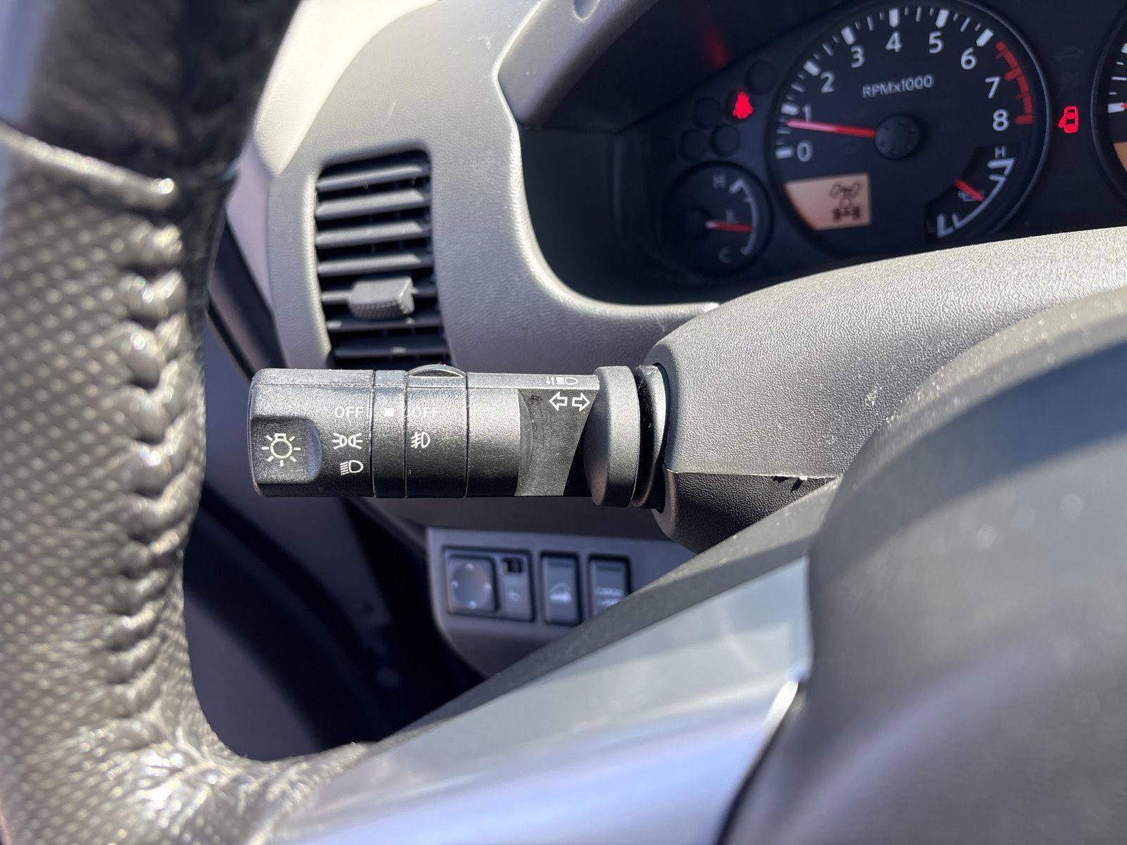 Used 2016 Nissan Frontier SV w/ SV Value Truck Package AWD/4WD image 19