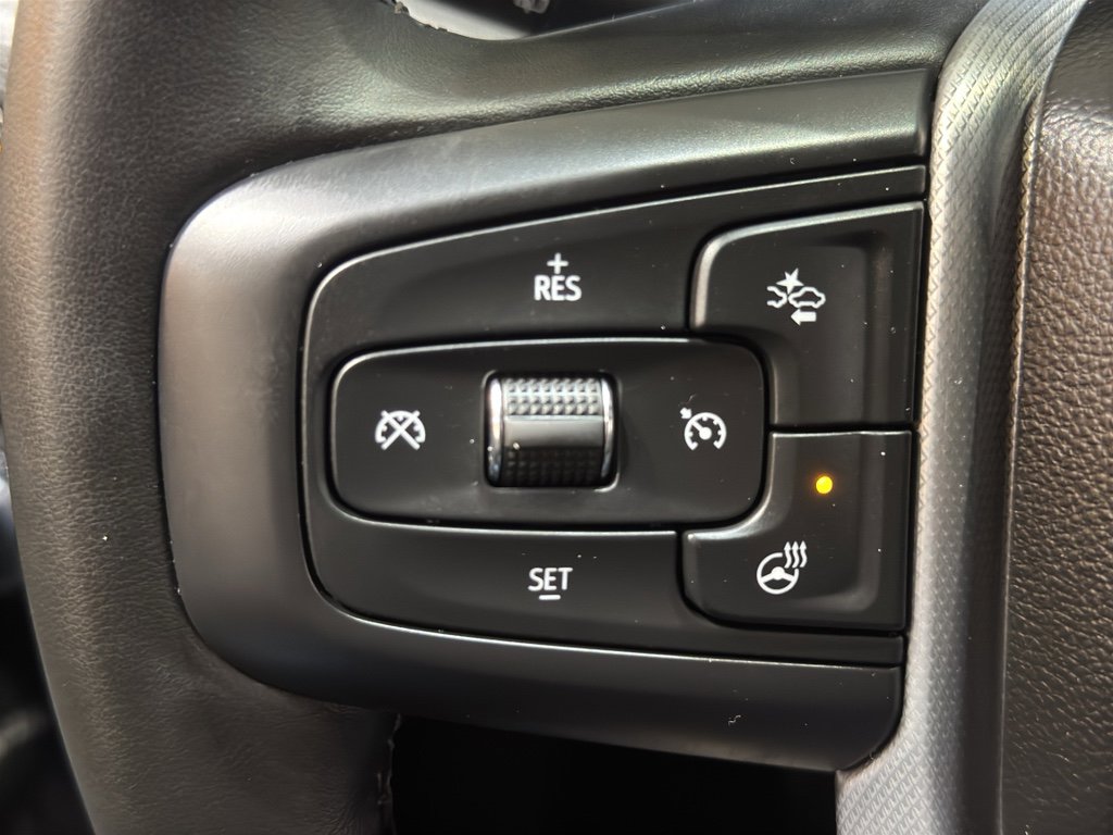 Used 2024 GMC Yukon XL Denali AWD/4WD image 25