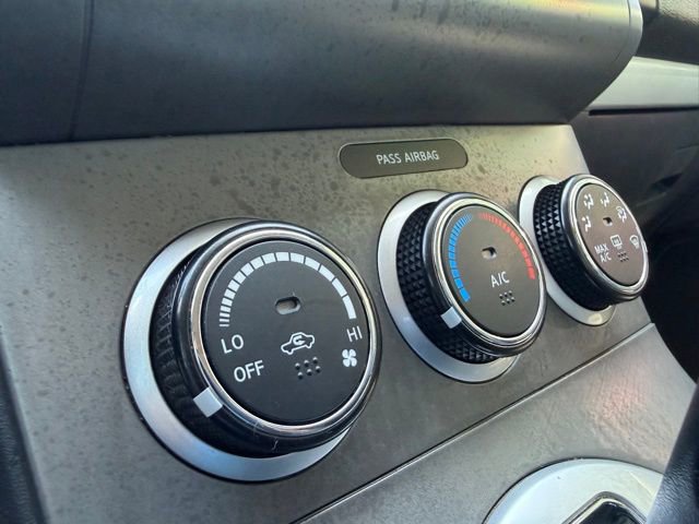Used 2010 Nissan Sentra 2.0 S FWD image 18