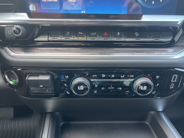 New 2026 Chevrolet Silverado 2500 LTZ w/ LTZ Plus Package AWD/4WD image 40
