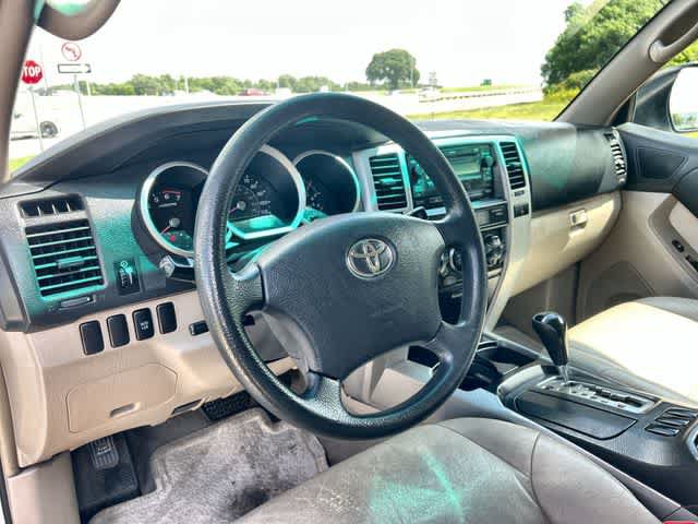 Used 2006 Toyota 4Runner SR5 RWD image 15