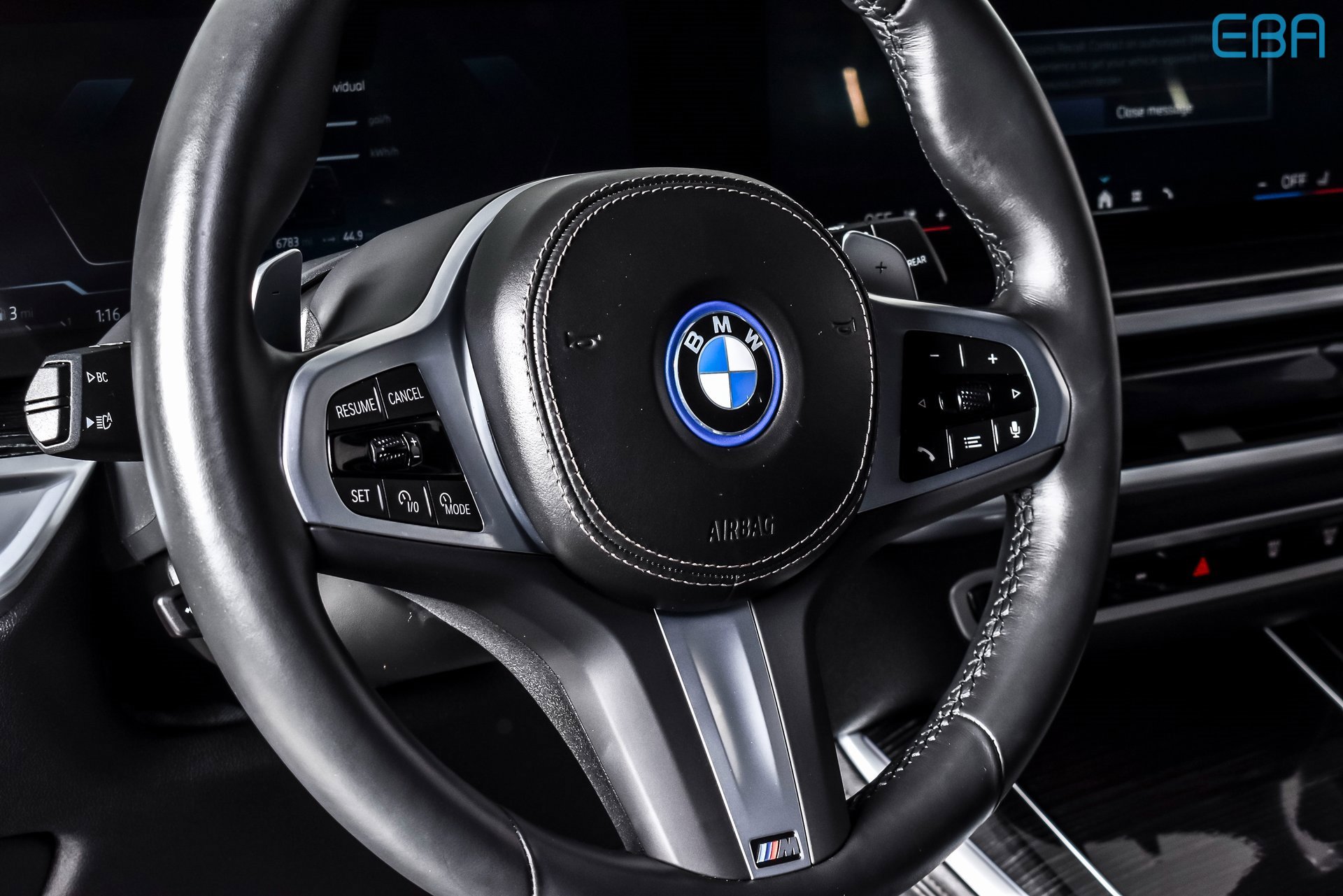 Used 2025 BMW X5 xDrive50e w/ M Sport Package image 18