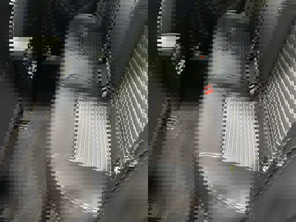 Used 2025 Toyota Corolla XSE image 45