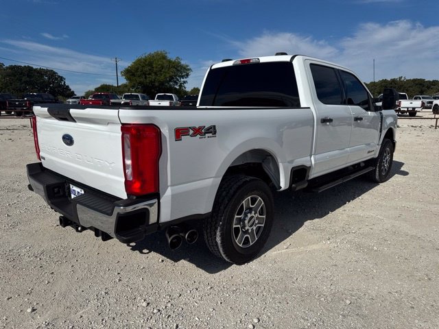 Used 2025 Ford F250 XLT w/ FX4 Off-Road Package AWD/4WD image 6